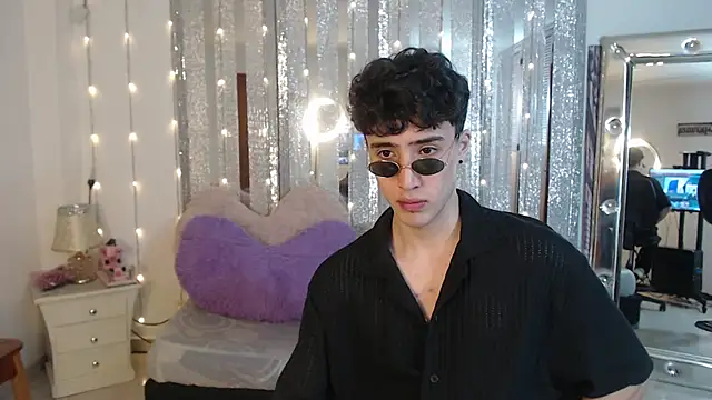 Snapshot of gojo_satoru_18 chatting on January 24, 2025, 11:59 am gojo satoru 18 online show from January 24, 2025, 11:59 am