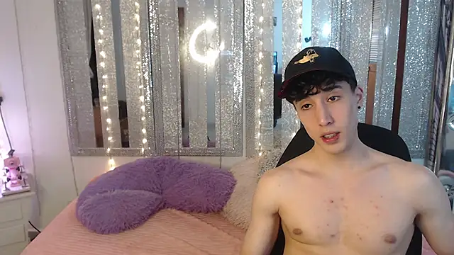 Snapshot of gojo_satoru_18 chatting on January 28, 2025, 6:17 pm gojo satoru 18 online show from January 28, 2025, 6:17 pm