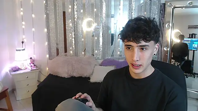 Snapshot of gojo_satoru_18 chatting on February 5, 2025, 3:09 pm gojo satoru 18 online show from February 5, 2025, 3:09 pm