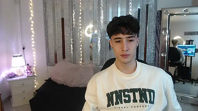 Snapshot of gojo_satoru_18 chatting on February 6, 2025, 11:54 am gojo satoru 18 online show from February 6, 2025, 11:54 am