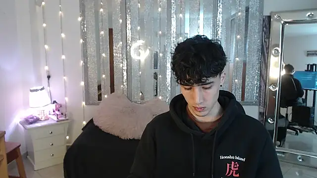 Snapshot of gojo_satoru_18 chatting on February 14, 2025, 12:14 pm gojo satoru 18 online show from February 14, 2025, 12:14 pm