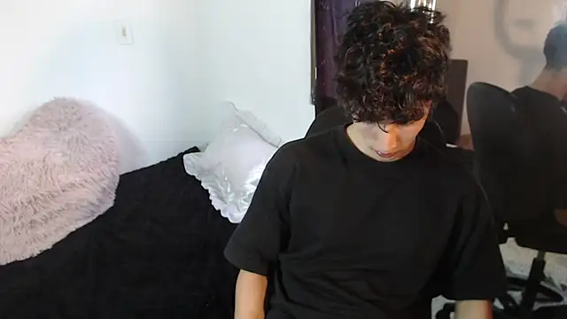 Snapshot of gojo_satoru_18 chatting on February 24, 2025, 5:53 pm gojo satoru 18 online show from February 24, 2025, 5:53 pm