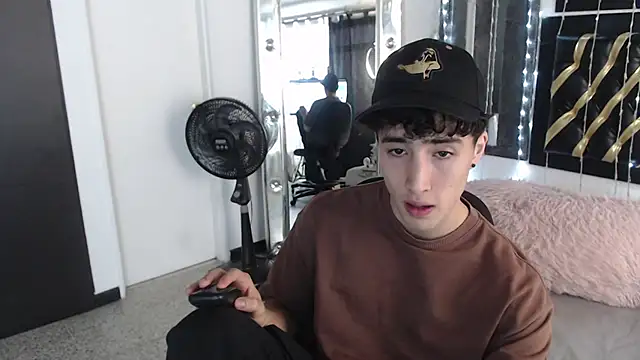 Snapshot of gojo_satoru_18 chatting on March 13, 2025, 12:02 pm gojo satoru 18 online show from March 13, 2025, 12:02 pm