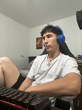 Snapshot of gojo_satoru_18 chatting on October 15, 2025, 4:18 pm gojo satoru 18 online show from October 15, 2025, 4:18 pm