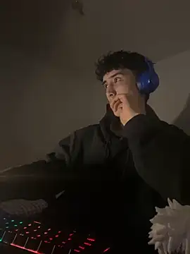 gojo satoru 18 online show from November 8, 2025, 5:40 am