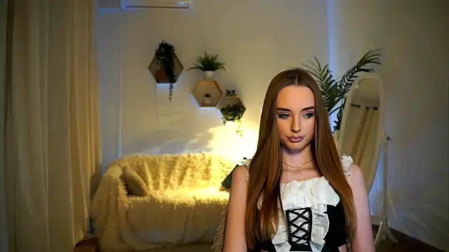 Snapshot of petitegonwiild chatting on January 8, 2025, 2:56 pm petitegonwiild online show from January 8, 2025, 2:56 pm