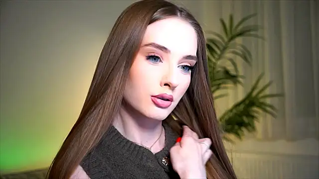 Snapshot of petitegonwiild chatting on October 29, 2025, 10:11 pm petitegonwiild online show from October 29, 2025, 10:11 pm