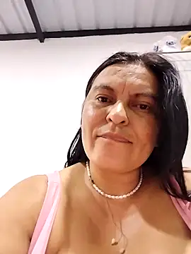 Snapshot of Horny-Mommy-Dirty chatting on April 1, 2026, 4:13 am Horny-Mommy-Dirty online show from April 1, 2026, 4:13 am