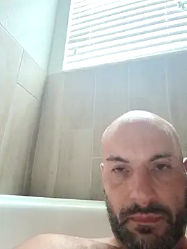 mobydick42085 online show from March 5, 2026, 10:28 pm