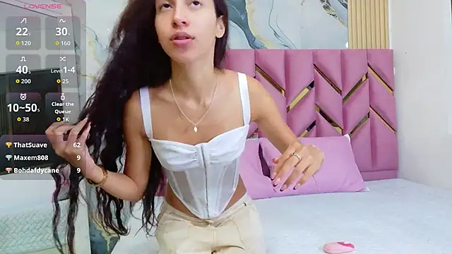 Beautifulskinny18 online show from December 21, 2025, 7:54 pm