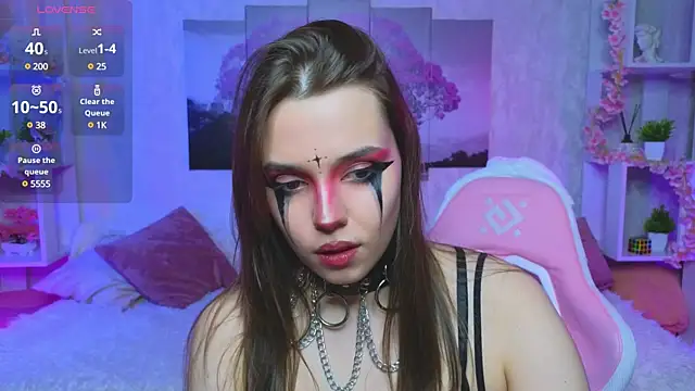 DorisGaillard online show from December 9, 2024, 5:08 pm