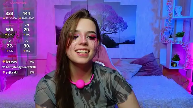 DorisGaillard online show from December 21, 2024, 8:32 pm