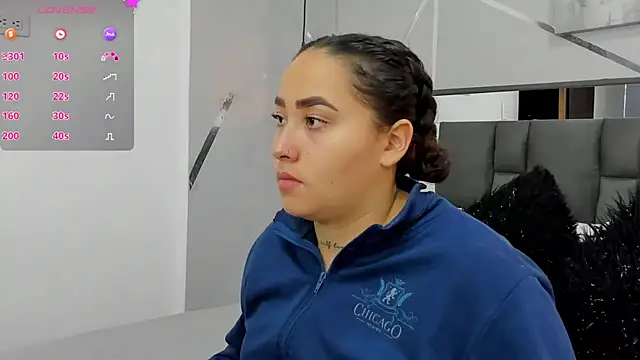 Ayla martinez online show from February 2, 2025, 1:55 am