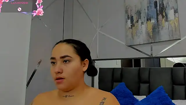 Ayla martinez online show from February 7, 2025, 2:08 am