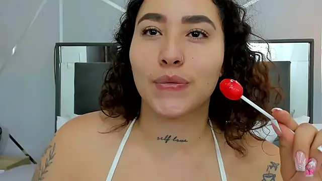 Ayla martinez online show from February 21, 2025, 7:34 am
