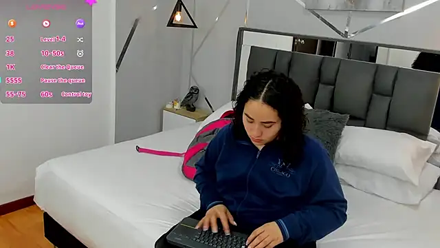 Ayla martinez online show from March 9, 2025, 1:14 am