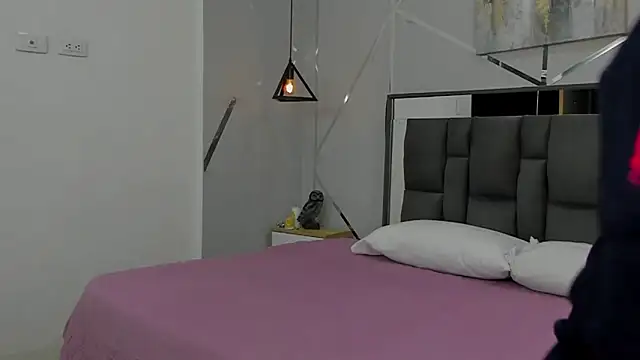 Ayla martinez online show from March 14, 2025, 1:48 am