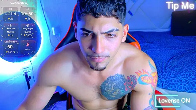 Rich boy01 online show from September 8, 2025, 6:07 pm