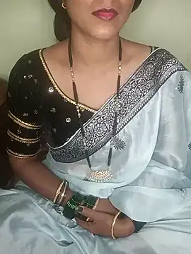 PUNAM BABY1 online show from September 12, 2025, 6:08 pm