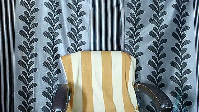 misha princess online show from March 27, 2026, 7:35 pm