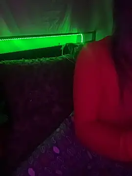 SummerV91 online show from February 17, 2026, 6:43 am