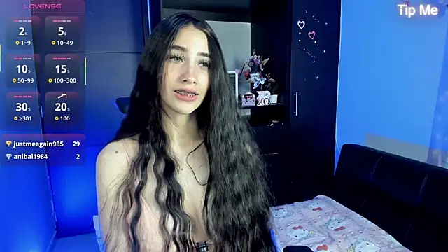 Emilytafur online show from July 18, 2026, 12:48 am