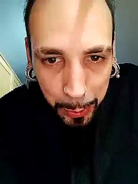 Snapshot of Casaltesudex chatting on December 27, 2024, 1:22 am Casaltesudex online show from December 27, 2024, 1:22 am