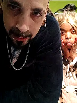 Snapshot of Casaltesudex chatting on February 9, 2025, 6:37 pm Casaltesudex online show from February 9, 2025, 6:37 pm