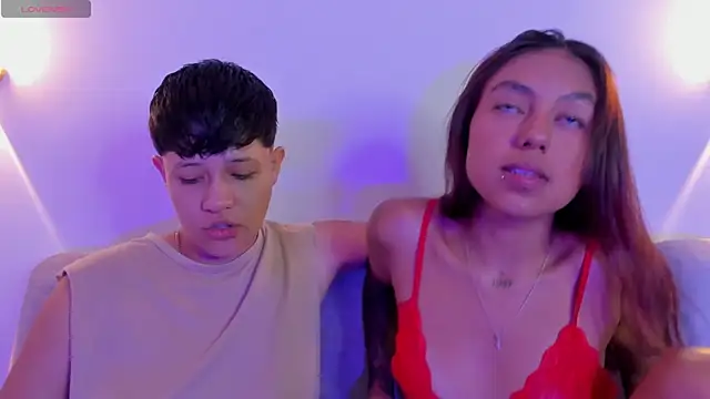 violet casper  online show from September 25, 2025, 5:00 am