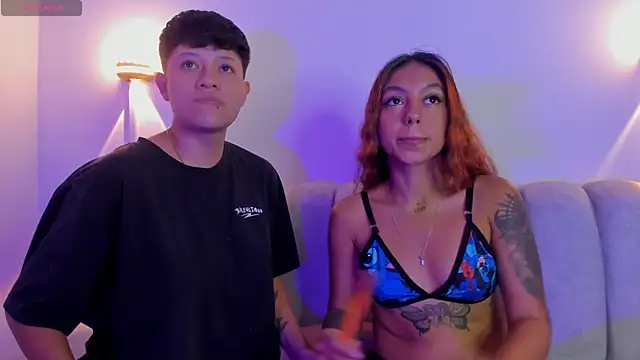 violet casper  online show from October 1, 2025, 4:18 am