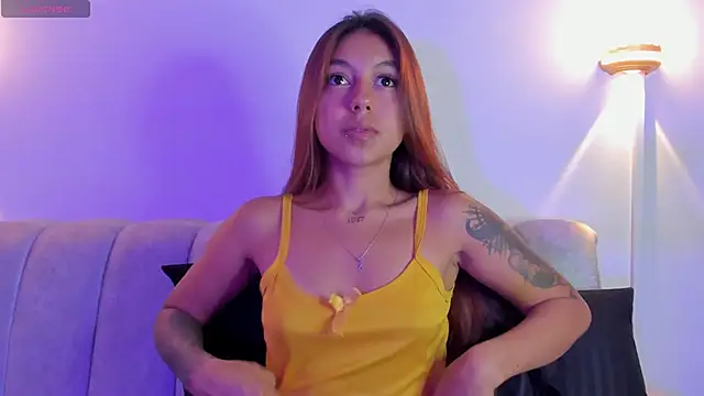 violet casper  online show from October 10, 2025, 4:11 am