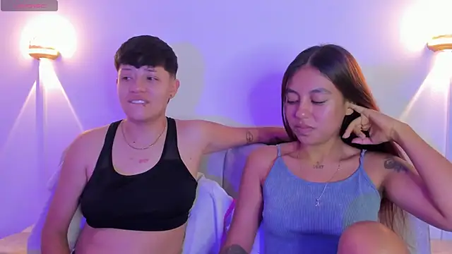 violet casper  online show from October 24, 2025, 5:37 am