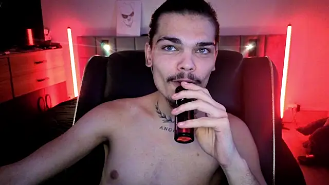 JordanShow online show from November 8, 2025, 8:47 am