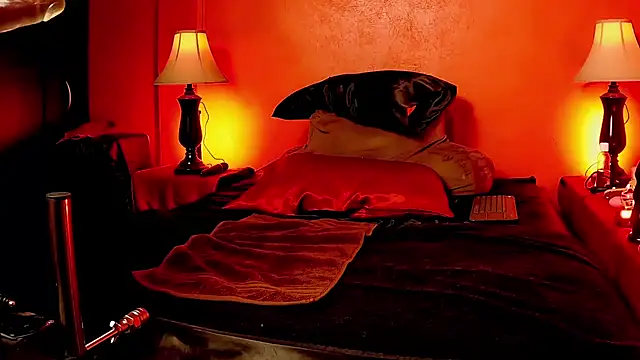 Snapshot of jennStarCD chatting on January 4, 2025, 8:28 am jennStarCD online show from January 4, 2025, 8:28 am