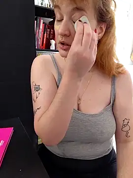 Snapshot of PrincesseMalicia chatting on February 16, 2026, 2:24 pm PrincesseMalicia online show from February 16, 2026, 2:24 pm