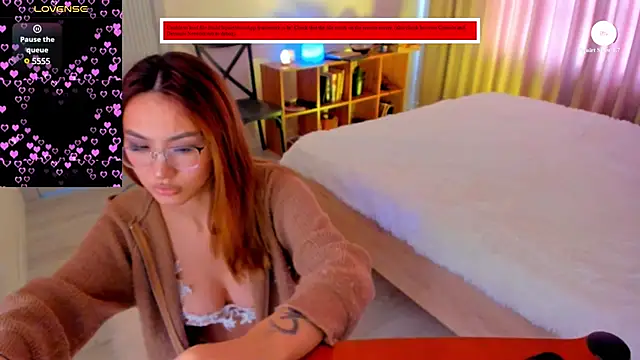 Snapshot of Jekky_ice chatting on December 19, 2024, 6:34 am Jekky ice online show from December 19, 2024, 6:34 am