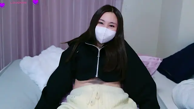 Snapshot of -satomi-jp chatting on January 16, 2025, 11:48 am -satomi-jp online show from January 16, 2025, 11:48 am