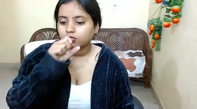 Snapshot of Amandaliss chatting on January 5, 2025, 7:07 am Amandaliss online show from January 5, 2025, 7:07 am