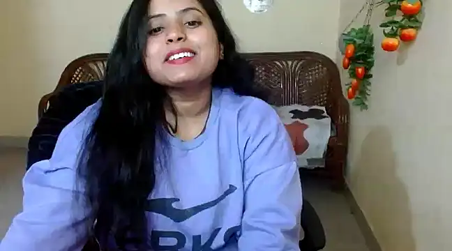 Snapshot of Amandaliss chatting on January 7, 2025, 12:20 pm Amandaliss online show from January 7, 2025, 12:20 pm