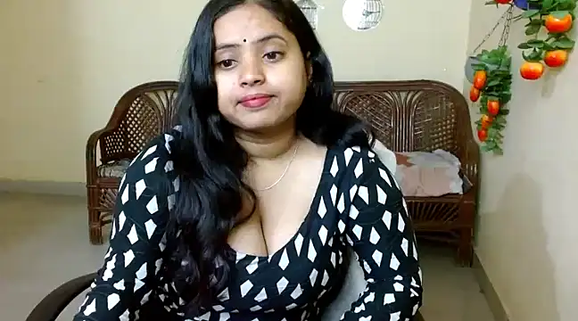 Snapshot of Amandaliss chatting on January 11, 2025, 6:56 am Amandaliss online show from January 11, 2025, 6:56 am