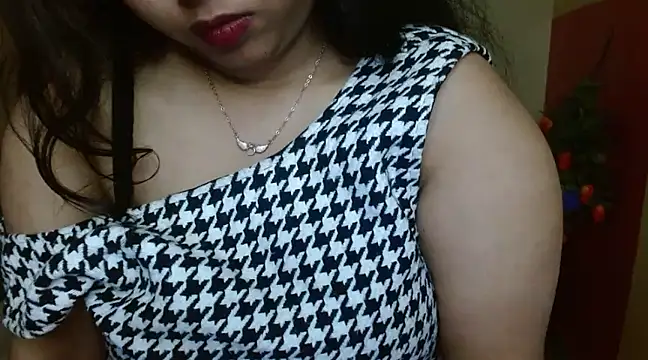 Snapshot of Amandaliss chatting on February 15, 2025, 6:44 am Amandaliss online show from February 15, 2025, 6:44 am