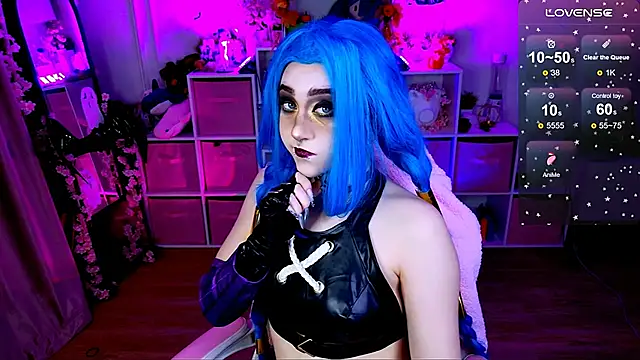 Aki  Ra online show from November 27, 2025, 10:56 pm