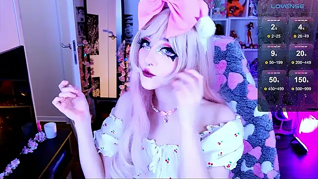 Aki  Ra online show from February 26, 2026, 12:09 am