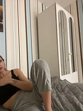 Liya my online show from January 27, 2025, 11:43 pm