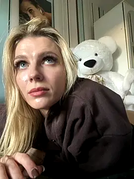 Liya my online show from October 30, 2025, 2:07 pm