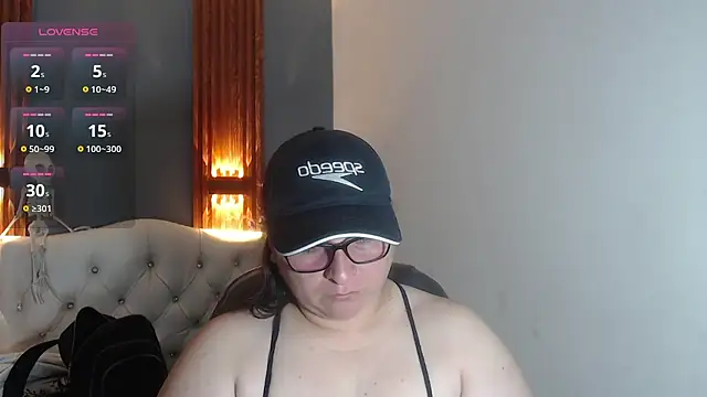 katty femdom online show from April 16, 2026, 1:01 pm