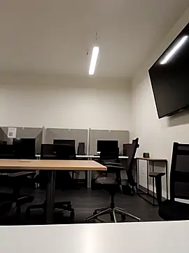 Phoenixmonroe0810 online show from December 16, 2024, 4:02 am