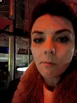 Phoenixmonroe0810 online show from December 30, 2024, 6:31 am