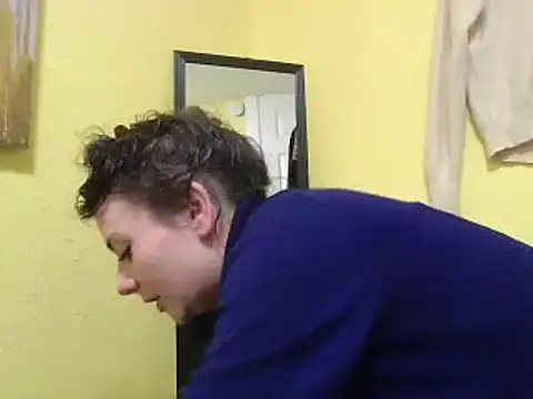 Phoenixmonroe0810 online show from December 30, 2024, 6:49 pm