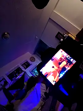 Phoenixmonroe0810 online show from January 23, 2025, 7:11 am